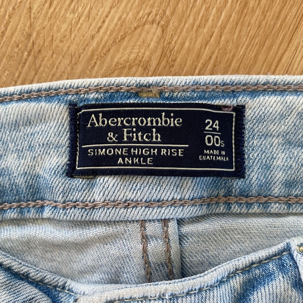 Abercrombie & Fitch Simone High Rise Ankle - Picture 3 of 10